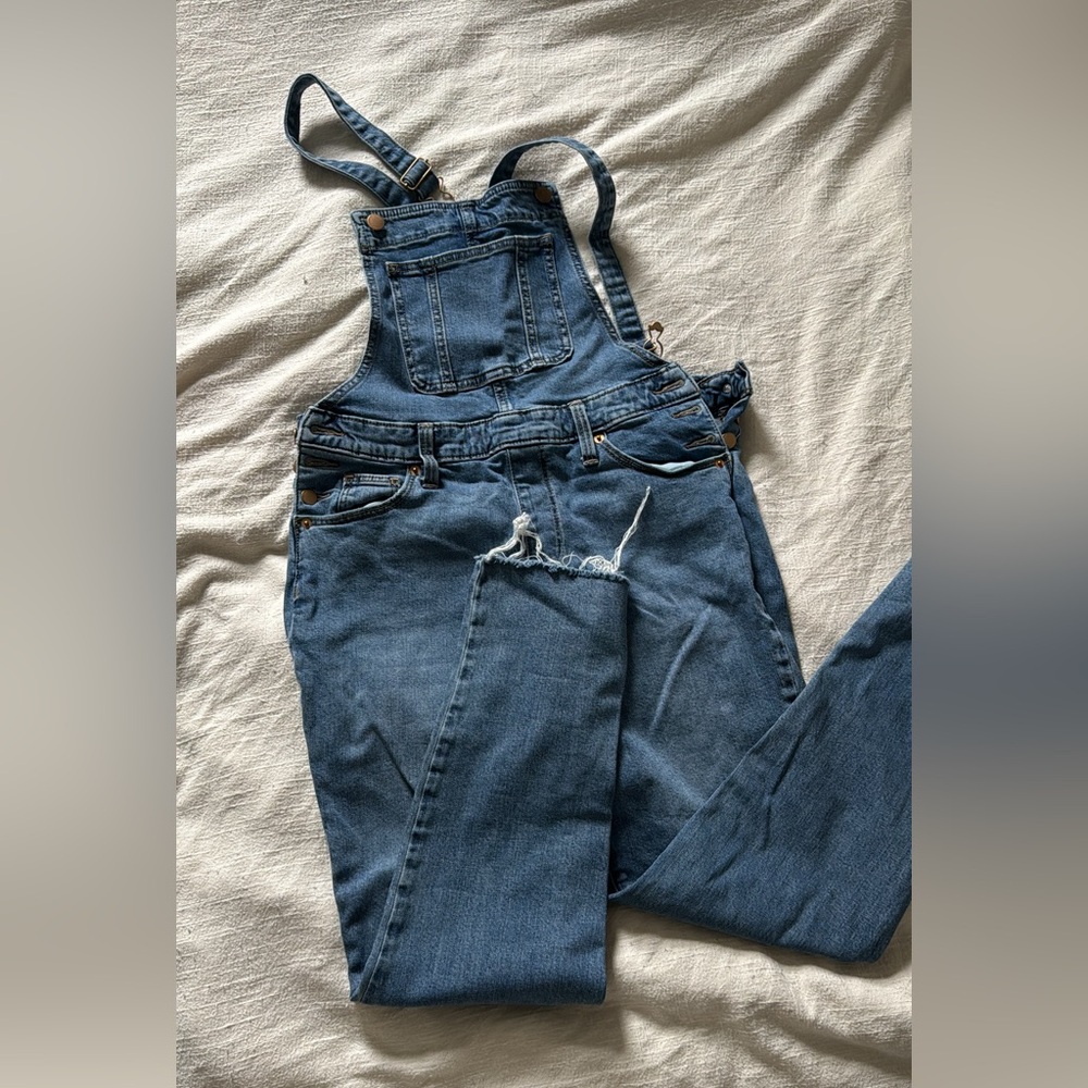Universal thread overalls
